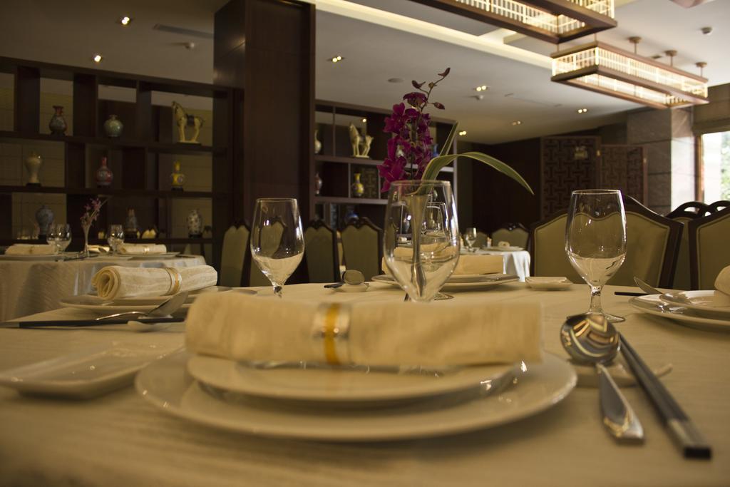 Tang Palace Hotel Acra Exterior foto